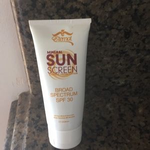Mineral Sun screen